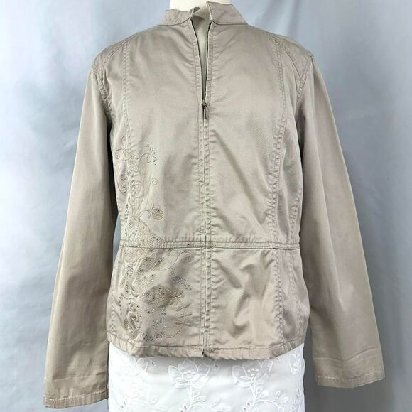 CHICOS Tan Zip Up Jacket Rhinestones Paisley Embroidery Womens 1/Medium Y2K - Picture 1 of 7